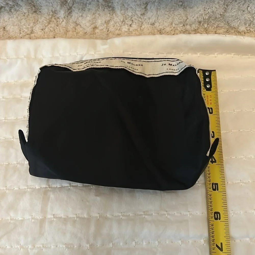 💥2/$10 Jo Malone London small zipper pouch